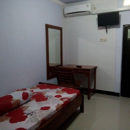 Rembulan Guest House Jombang Ngoại thất bức ảnh