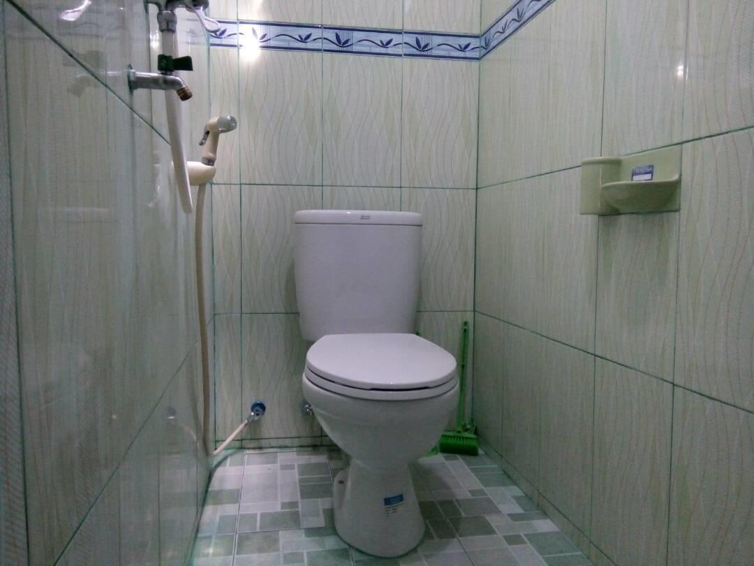 Rembulan Guest House Jombang Ngoại thất bức ảnh